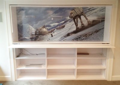 Star Wars® Display & Bar: Paint Application